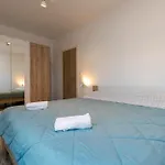 Sunset Bay With Pool In Daire *